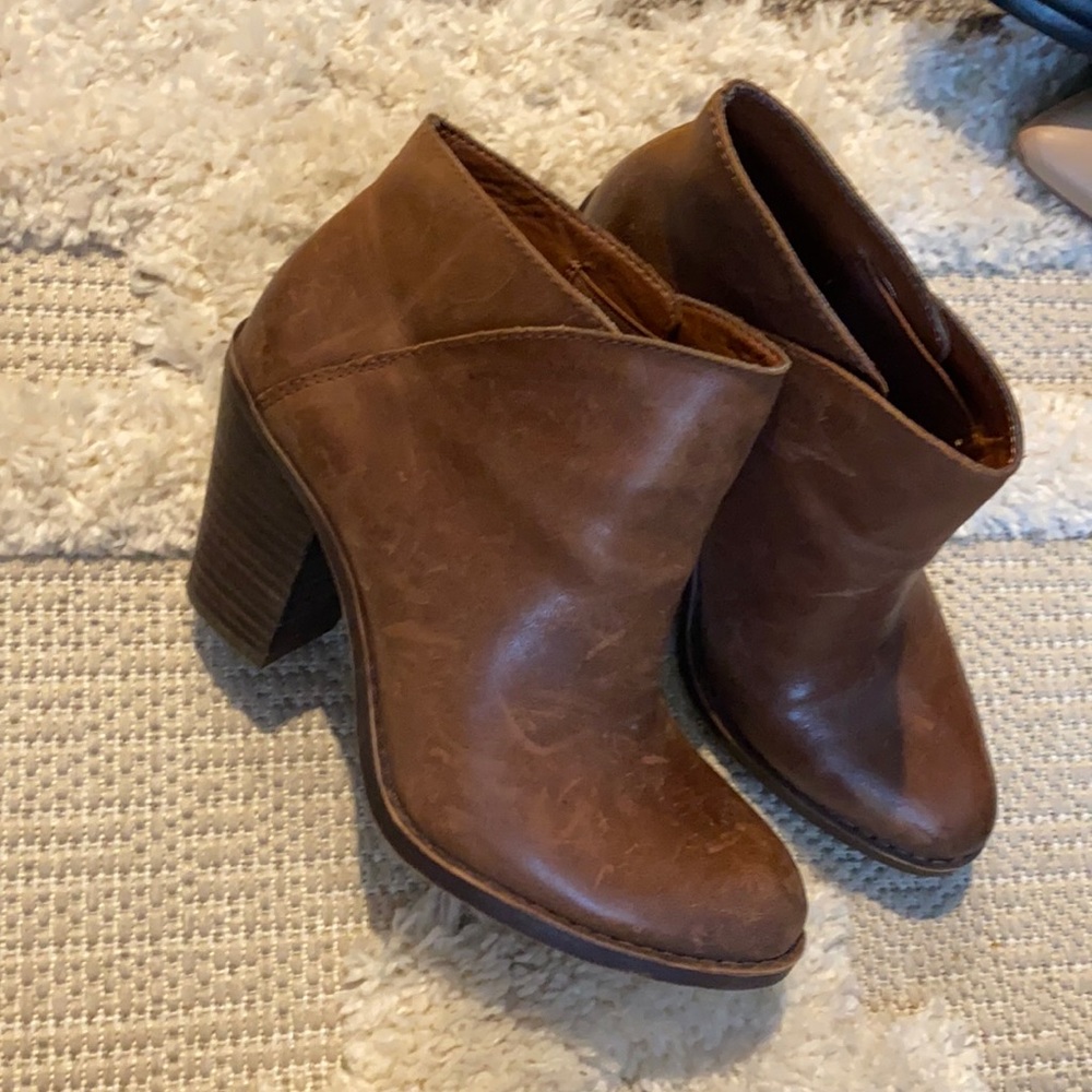 Lucky Brand